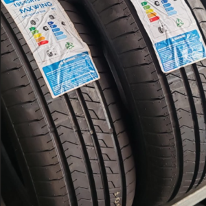 Llanta 195/65R15 Maxwind M1