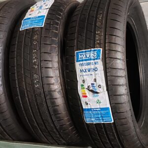 Llanta 195/60R15 Maxwind