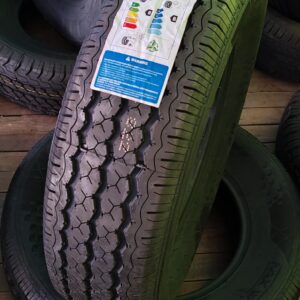 Llanta 195R15 Maxwind