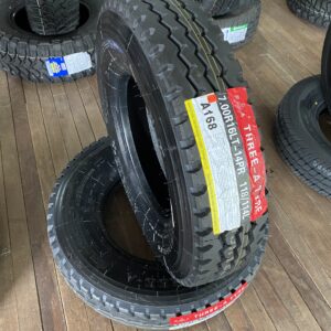 Llanta 700R16 Three-A