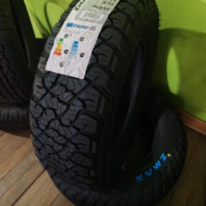 Llanta 205/70R15 Zmax