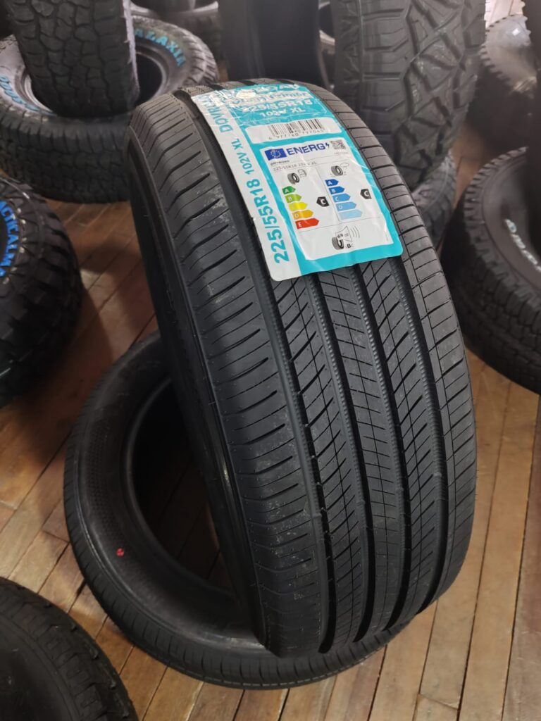 Llanta 225/55R18 Dovroad