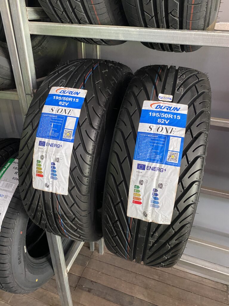 Llanta 195/50R15 Durun