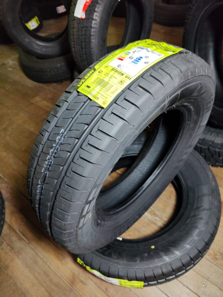 Llanta 215/70R16 Lykeen