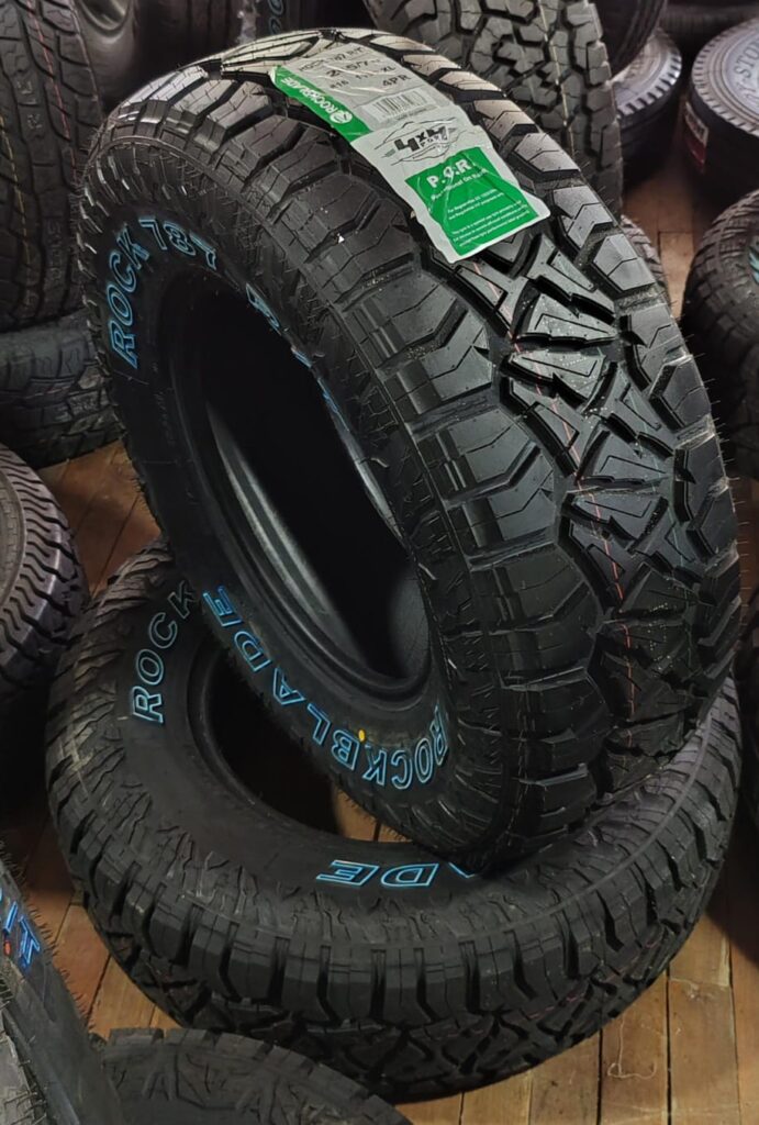 Llanta 265/70R16 Rockblade