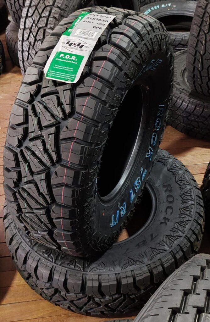 Llanta 31x10,5R15 Rockblade