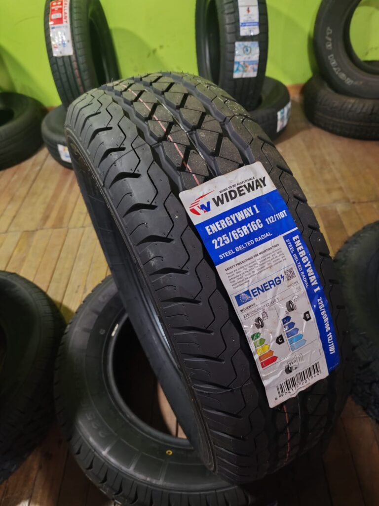Llanta 225/65R16 wideway