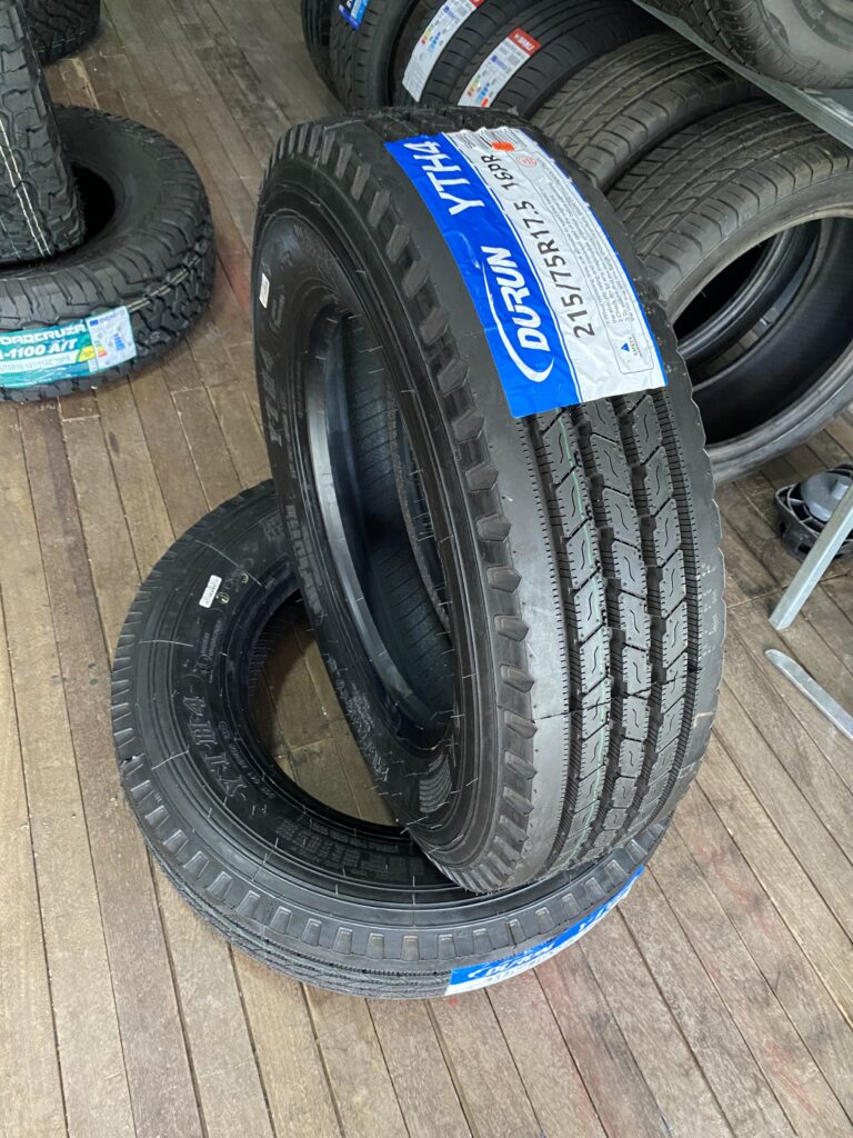 Llanta 215/75R17,5 Wonderland
