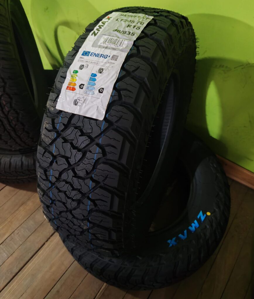 Llanta 205/70R15 Zmax
